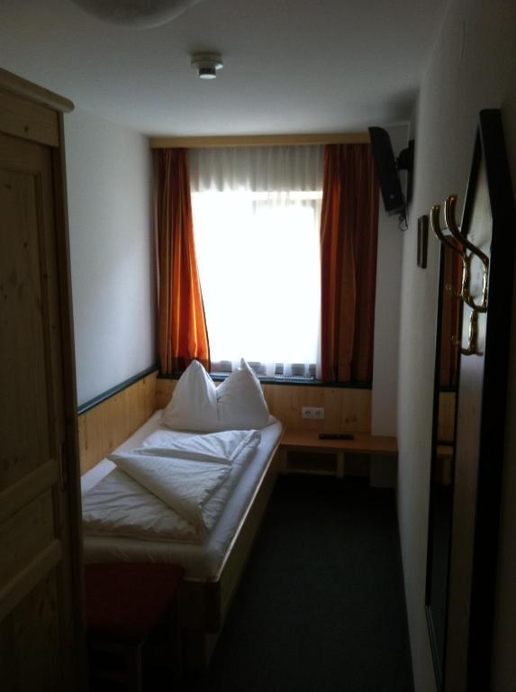 Hotel Werfenerhof Chambre photo